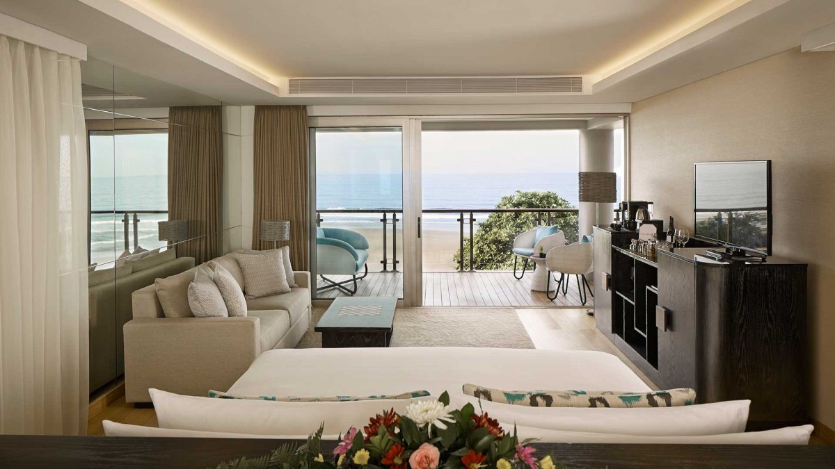 DELUXE SUITE OCEAN VIEW