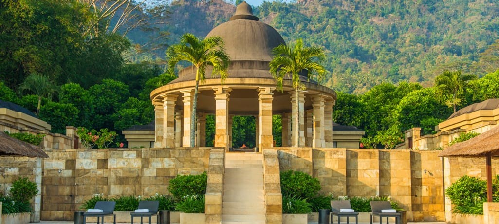DALEM JIWO SUITE AT AMANJIWO
