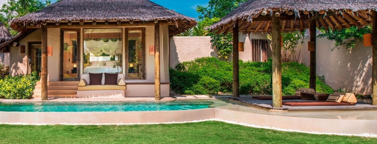 TROPICAL POOL VILLA