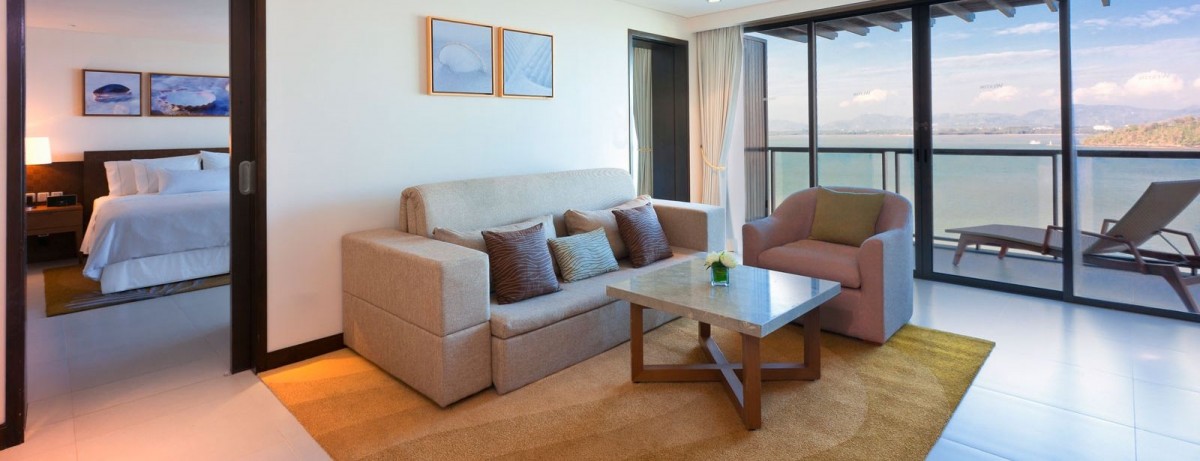 DELUXE SEAVIEW SUITE
